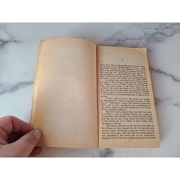 Stars In Your Eyes By Emilie Loring Paperback - Picture 5 of 10